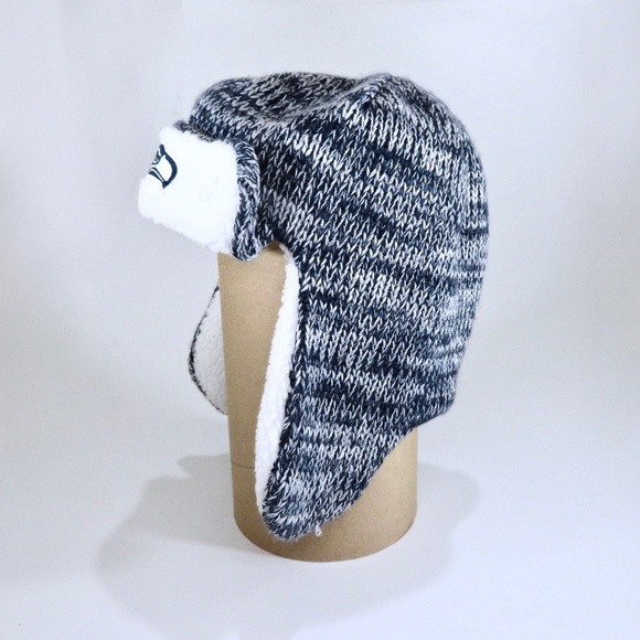 Seahawk NFL Knit Cap with Ear Flaps Fleece Reebok - Picture 2 of 8